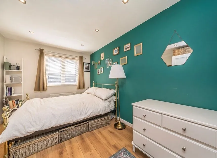 Academy Place, Isleworth, TW7, photo 4