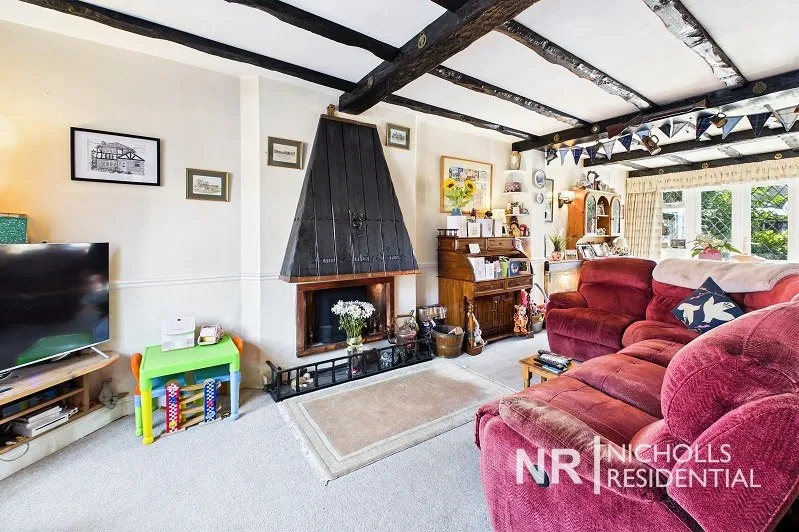 Elm Road, Chessington, KT9, photo 4