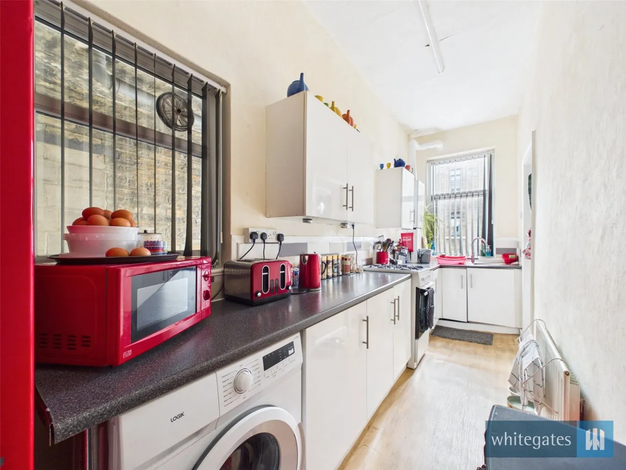 Halstead Place, Bradford, BD7, photo 4