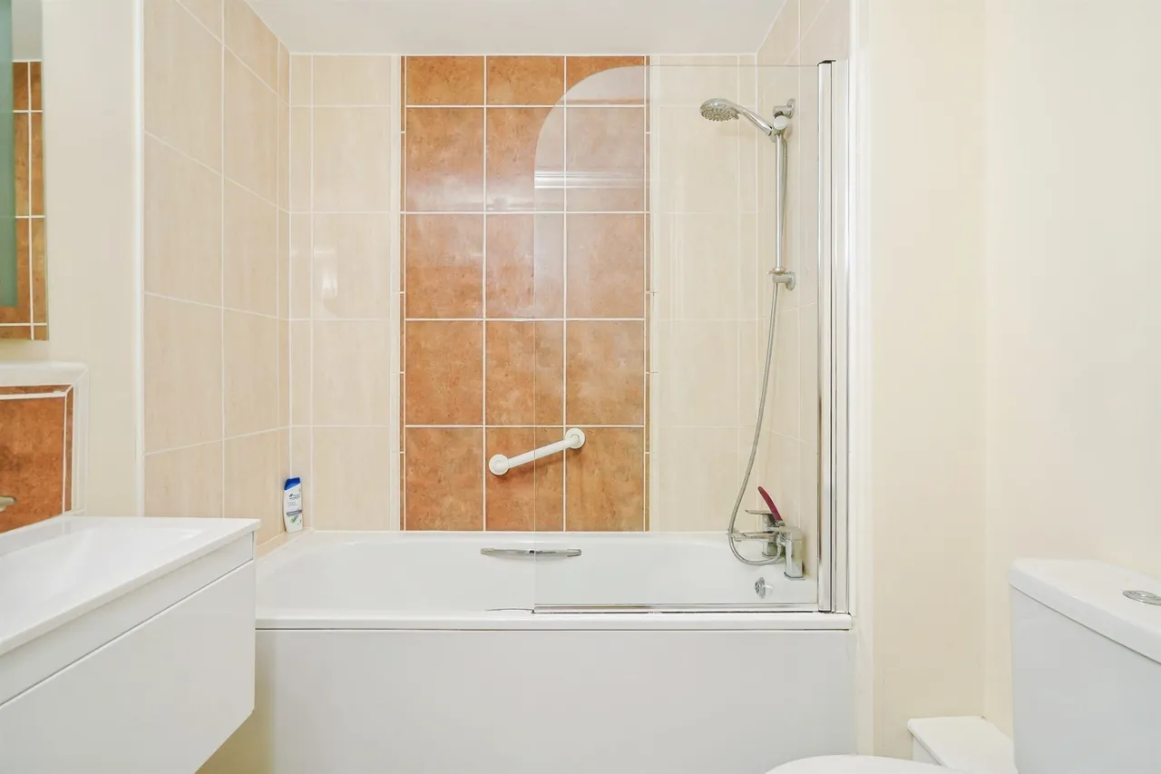 Limborough Road, Wantage, OX12, photo 17