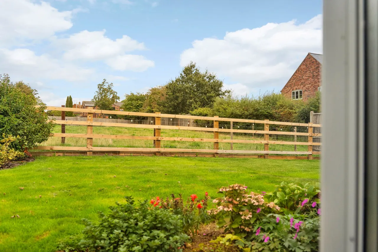 Chapel Fields, Swinford, LE17, photo 29