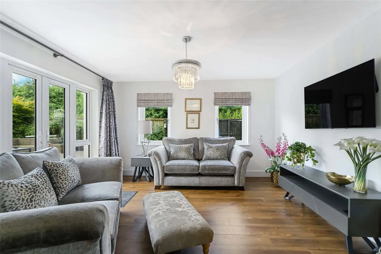 Cavendish Avenue, Cumbernauld, Glasgow, North Lanarkshire, G68, photo 6