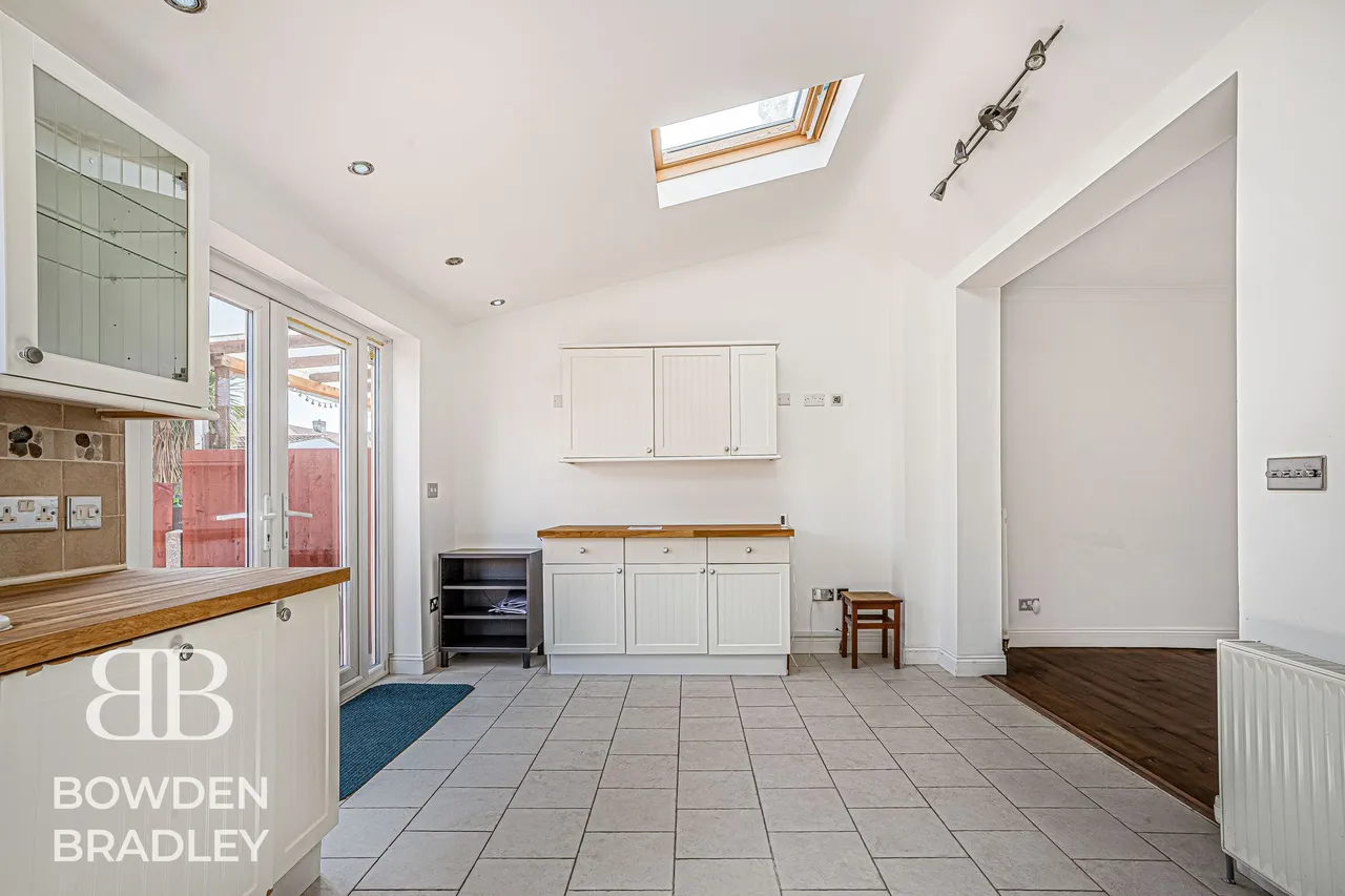 Warley Avenue, Dagenham, RM8, photo 7