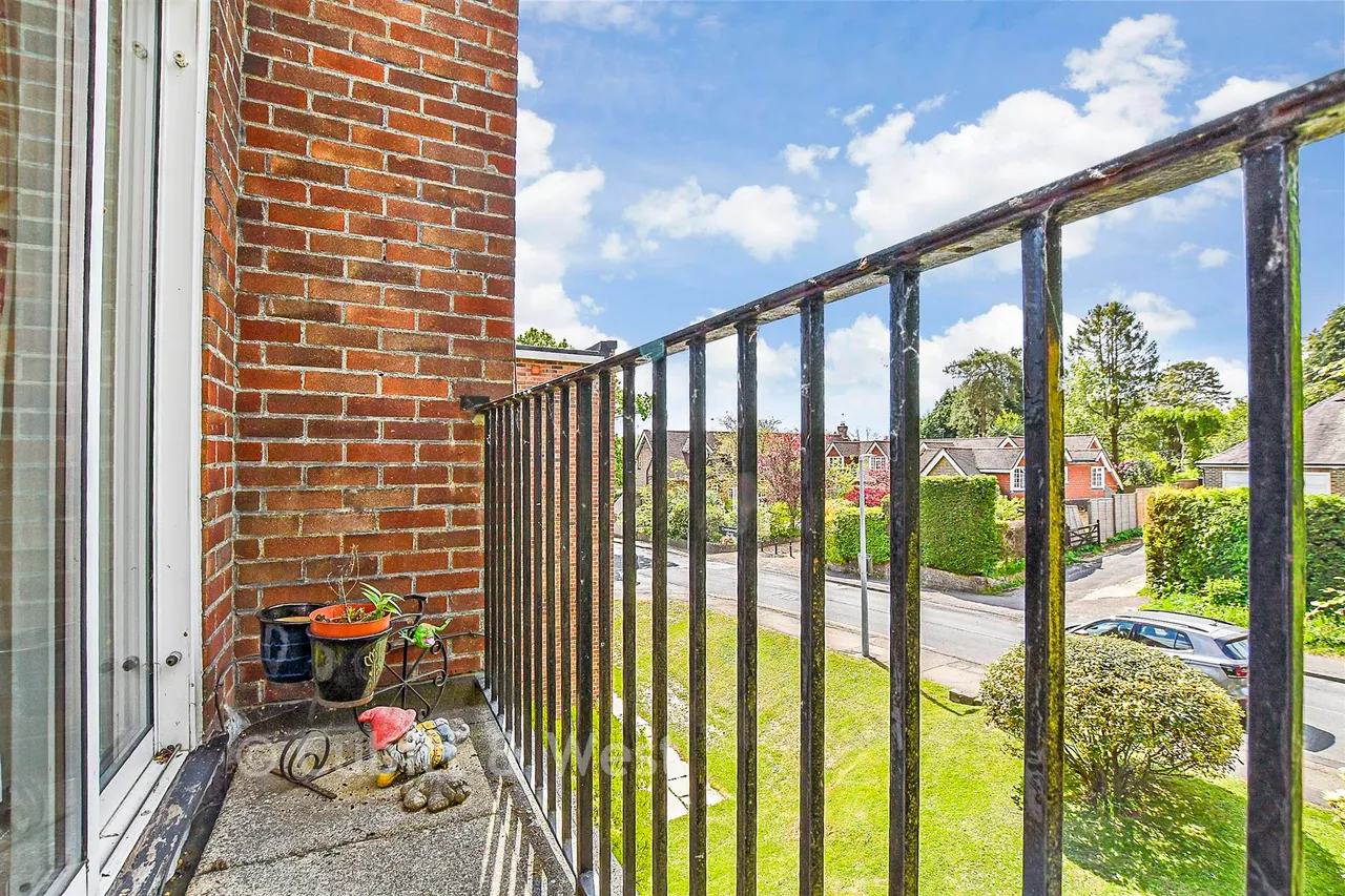 Mill Lane, Crowborough, TN6, photo 9