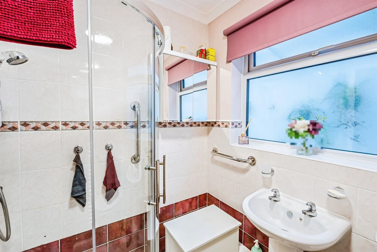 Nuthatch Road, Eastbourne, BN23, photo 12