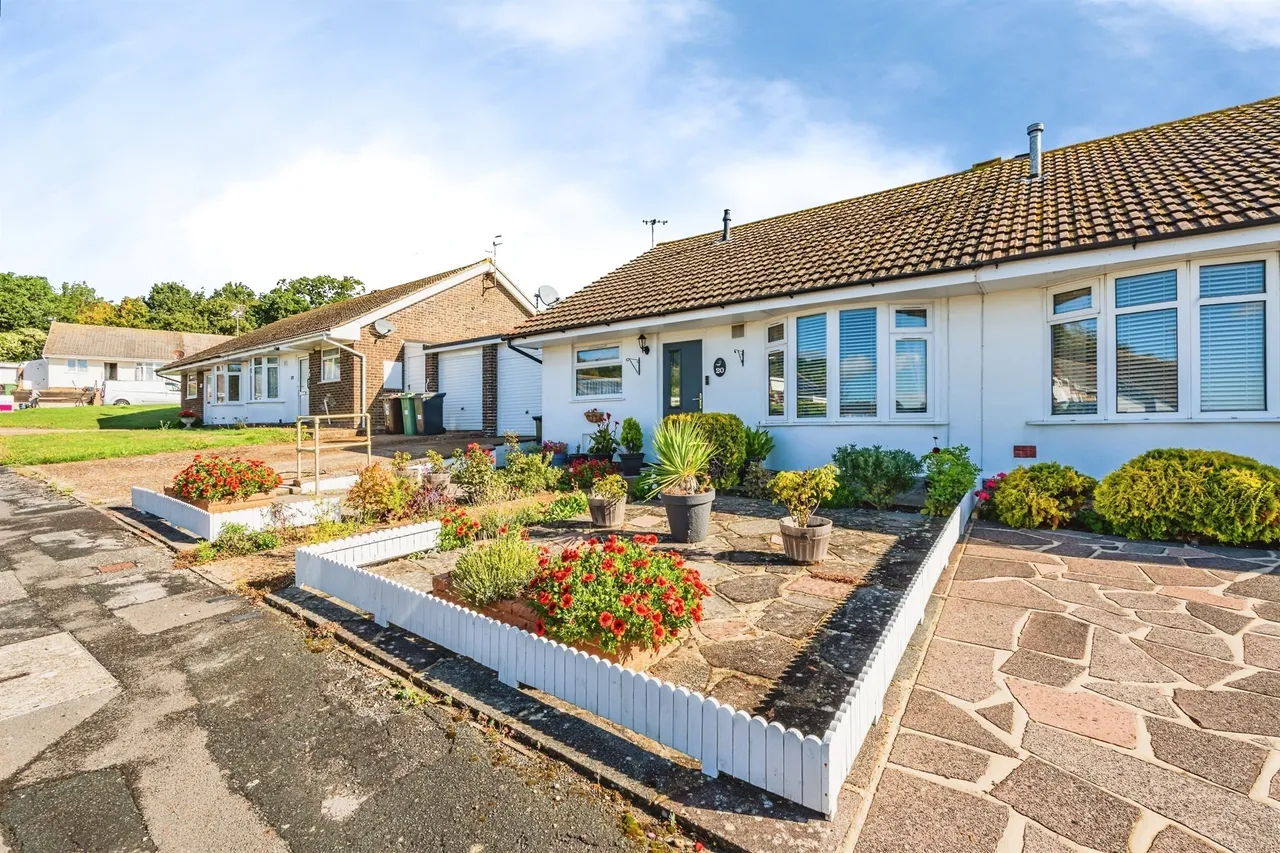 Nuthatch Road, Eastbourne, BN23, photo 17