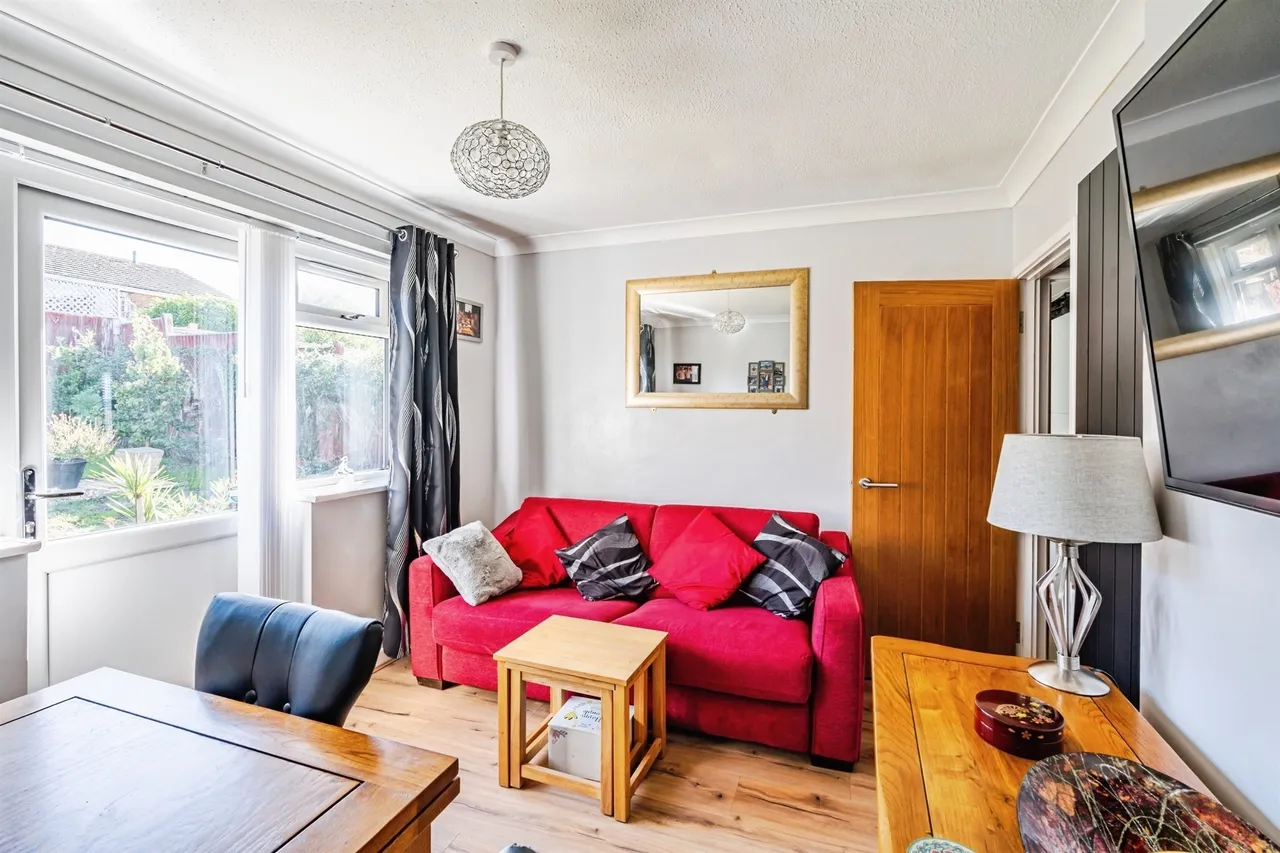 Nuthatch Road, Eastbourne, BN23, photo 8