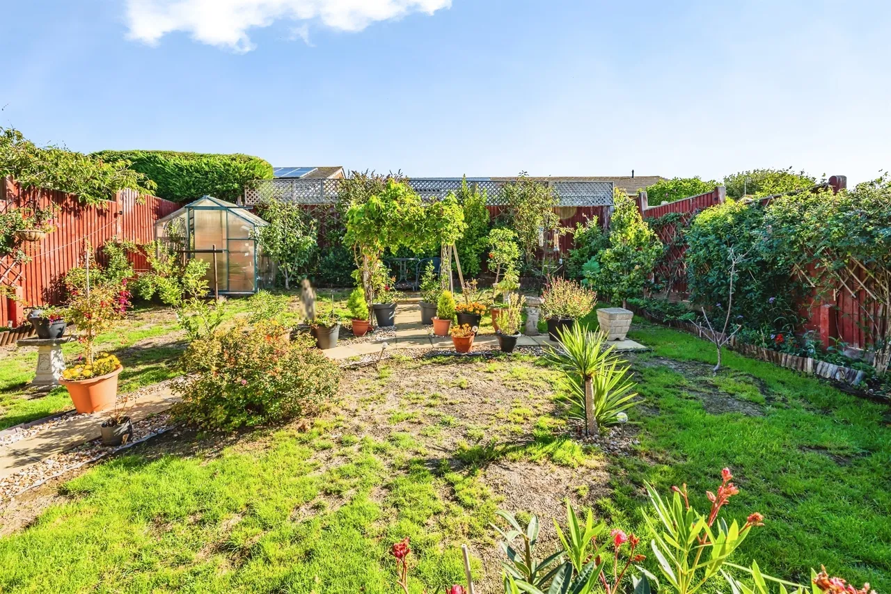 Nuthatch Road, Eastbourne, BN23, photo 14