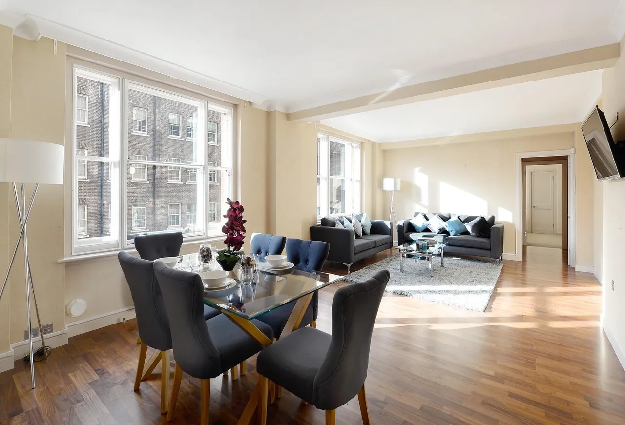 3 bed property to rent, Hill Street, Mayfair, W1J