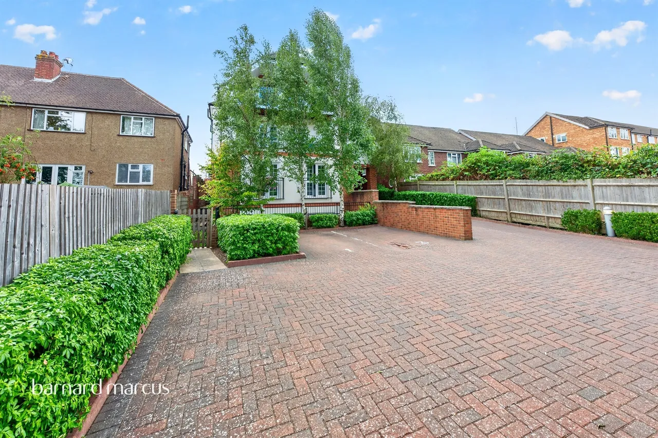 St. Philips Avenue, Worcester Park, KT4, photo 16