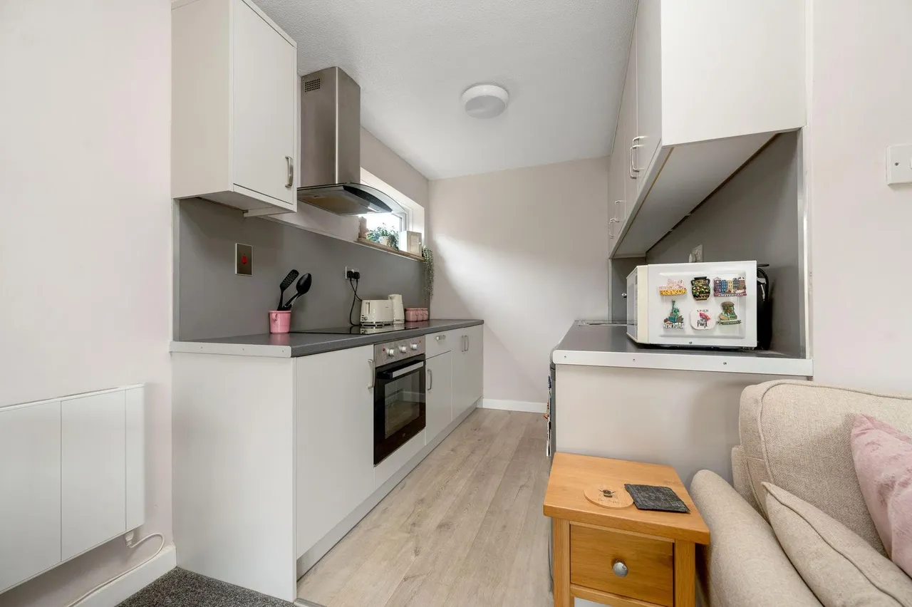 Churchill Road, Stamford, PE9, photo 4