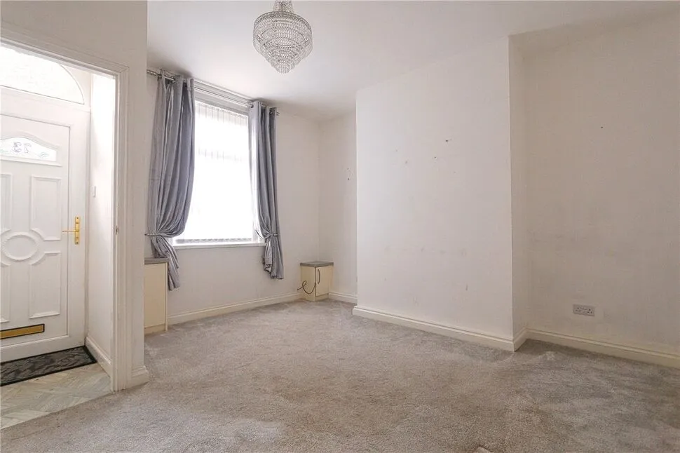 Cecil Street, Dukinfield, SK16, photo 2