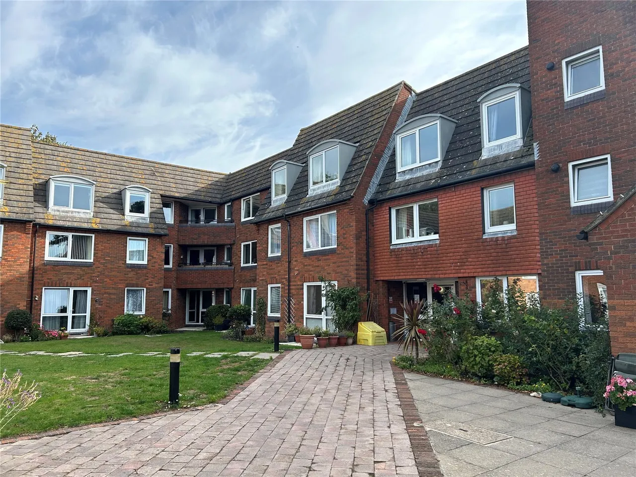 1 bed flat for sale, Sylvan Way, Bognor Regis, PO21