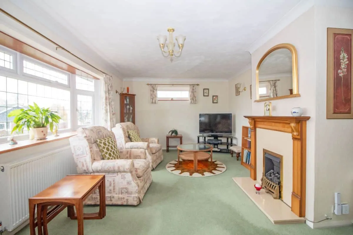Larchfield Way, Waterlooville, PO8 9HE, photo 2