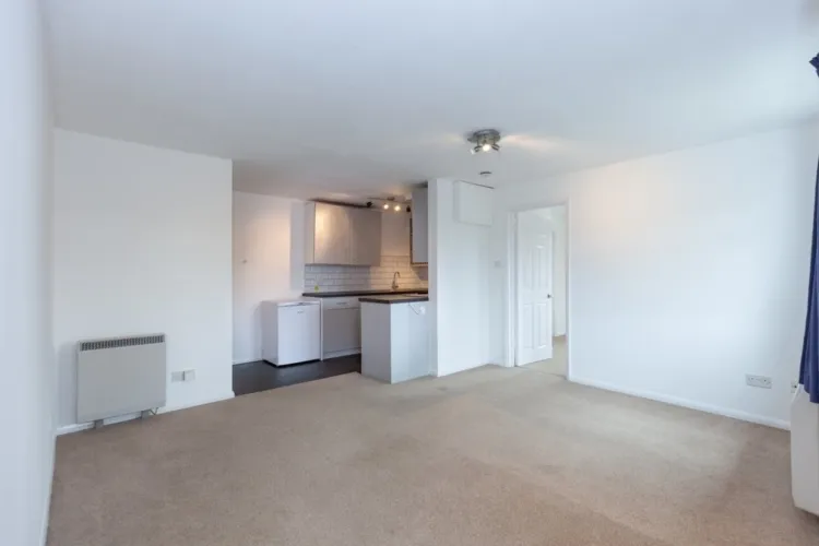 Kingfisher Way, Bicester, OX26, photo 3