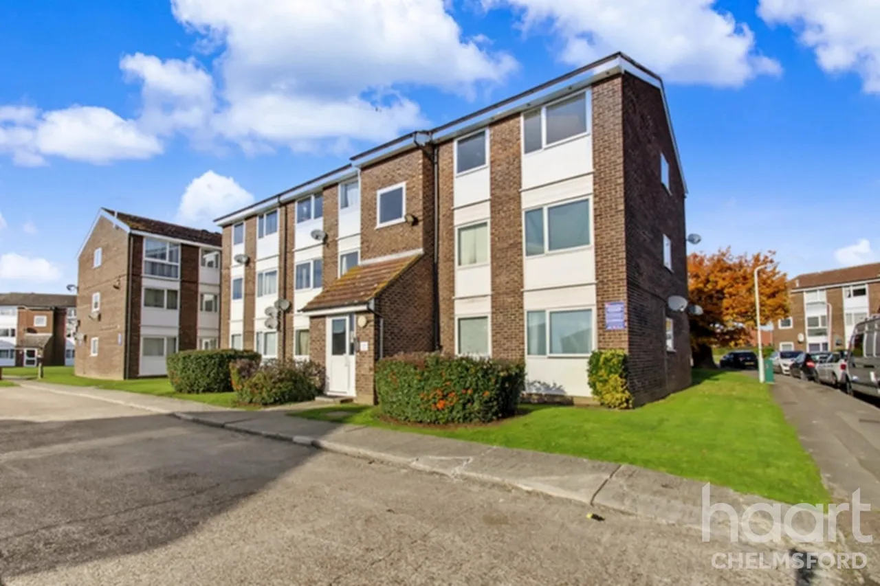 2 bed flat for sale, Lupin Drive, Chelmsford, CM1