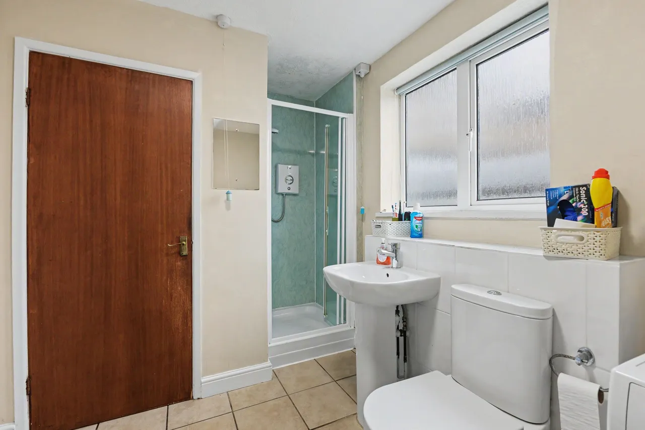 Elm Road, Evesham, WR11, photo 9