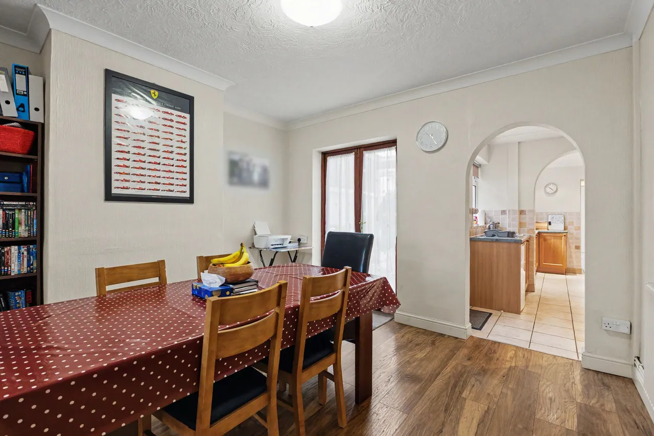 Elm Road, Evesham, WR11, photo 7