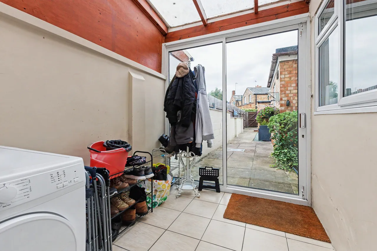 Elm Road, Evesham, WR11, photo 8