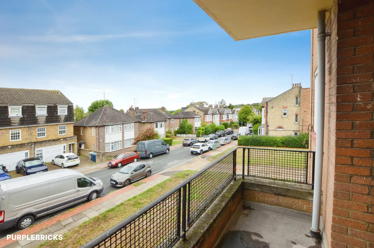 Eversleigh Road, London, N3, photo 15
