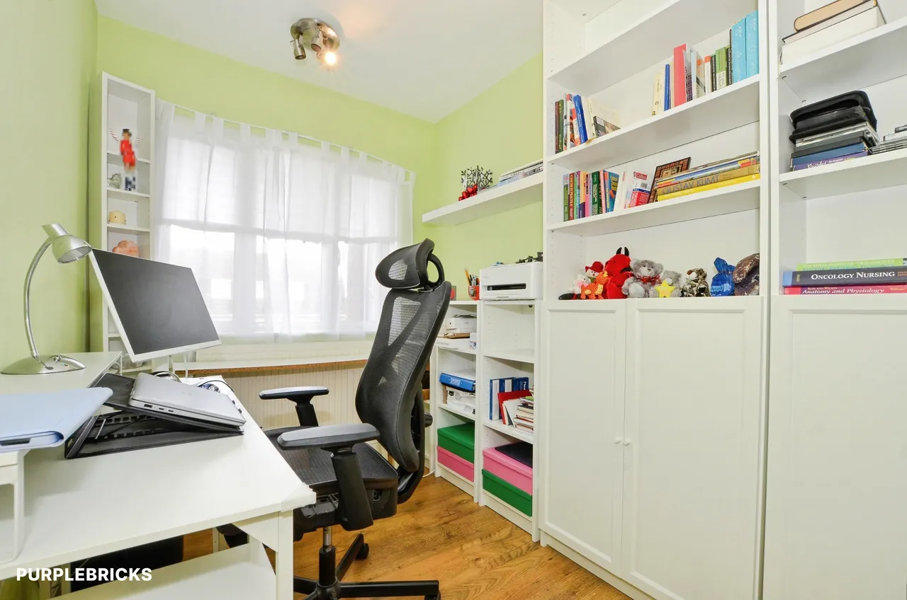 Eversleigh Road, London, N3, photo 13