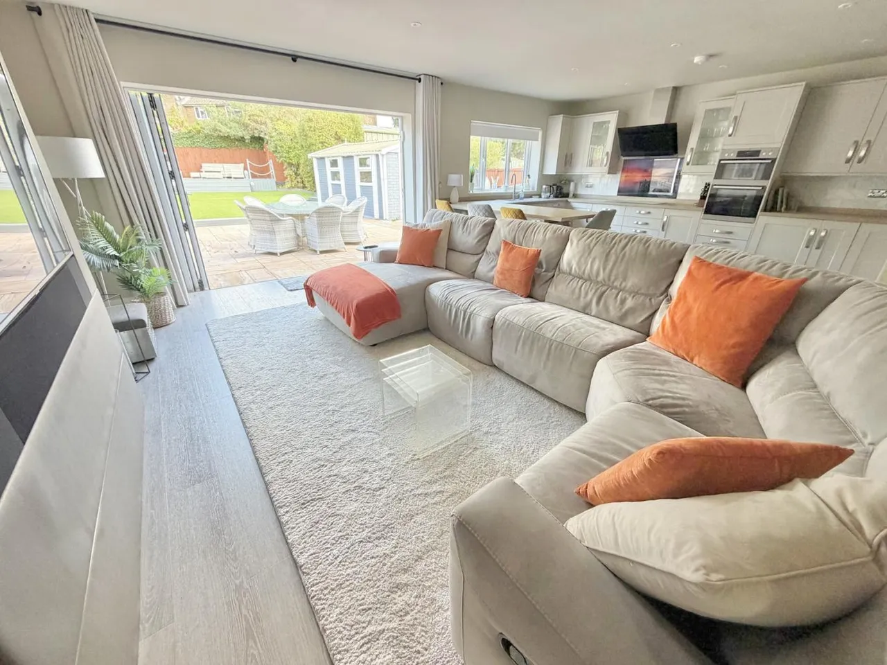 Napier Road, BH15, photo 2