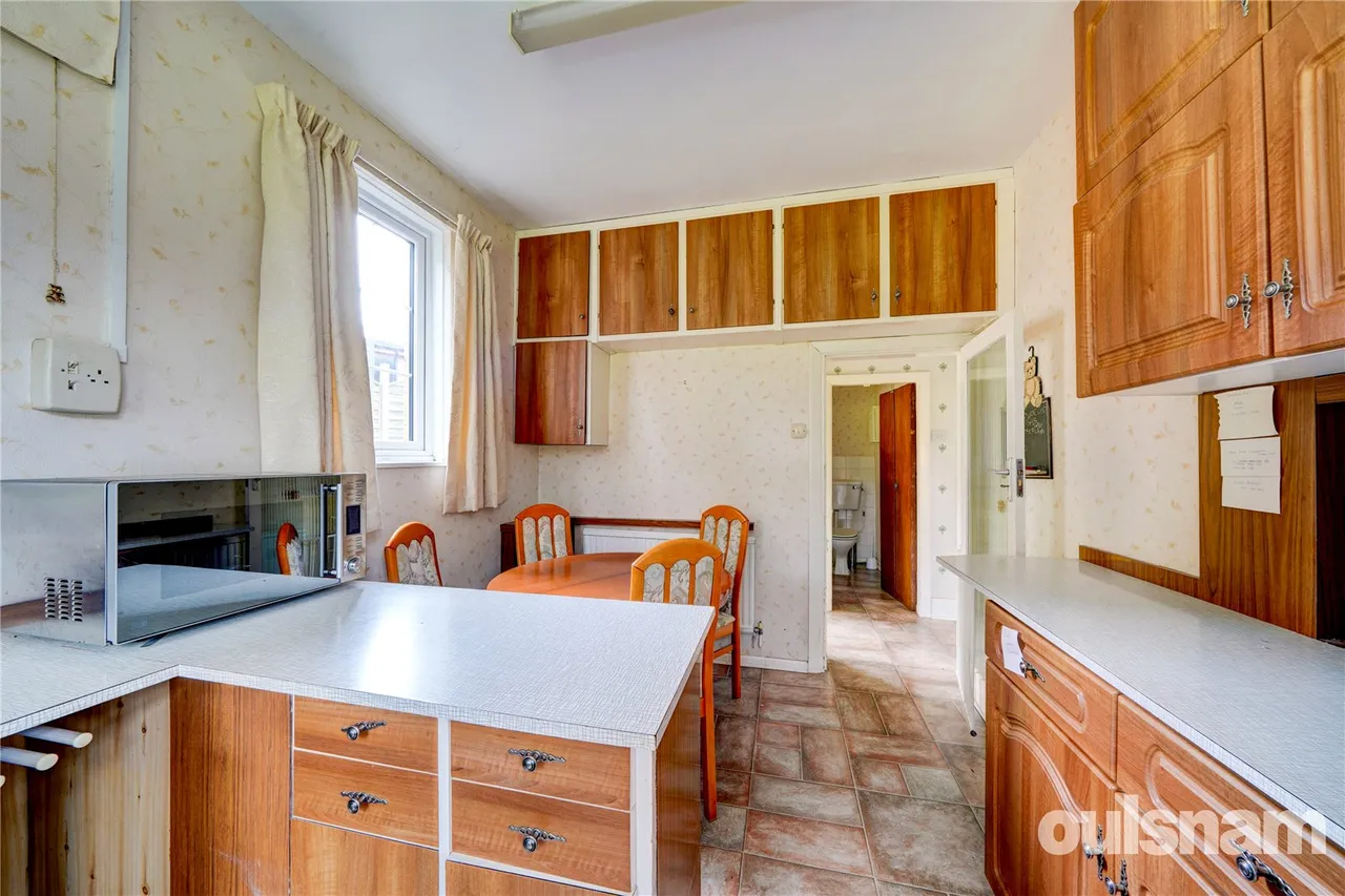 Twatling Road, Barnt Green, Birmingham, Worcestershire, B45 8HS, photo 10