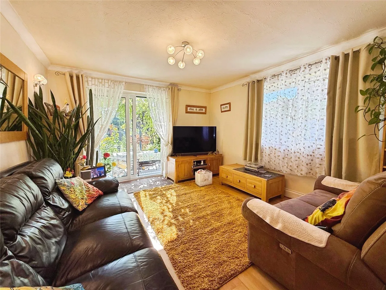 Blackdown Road, Deepcut, GU16, photo 3