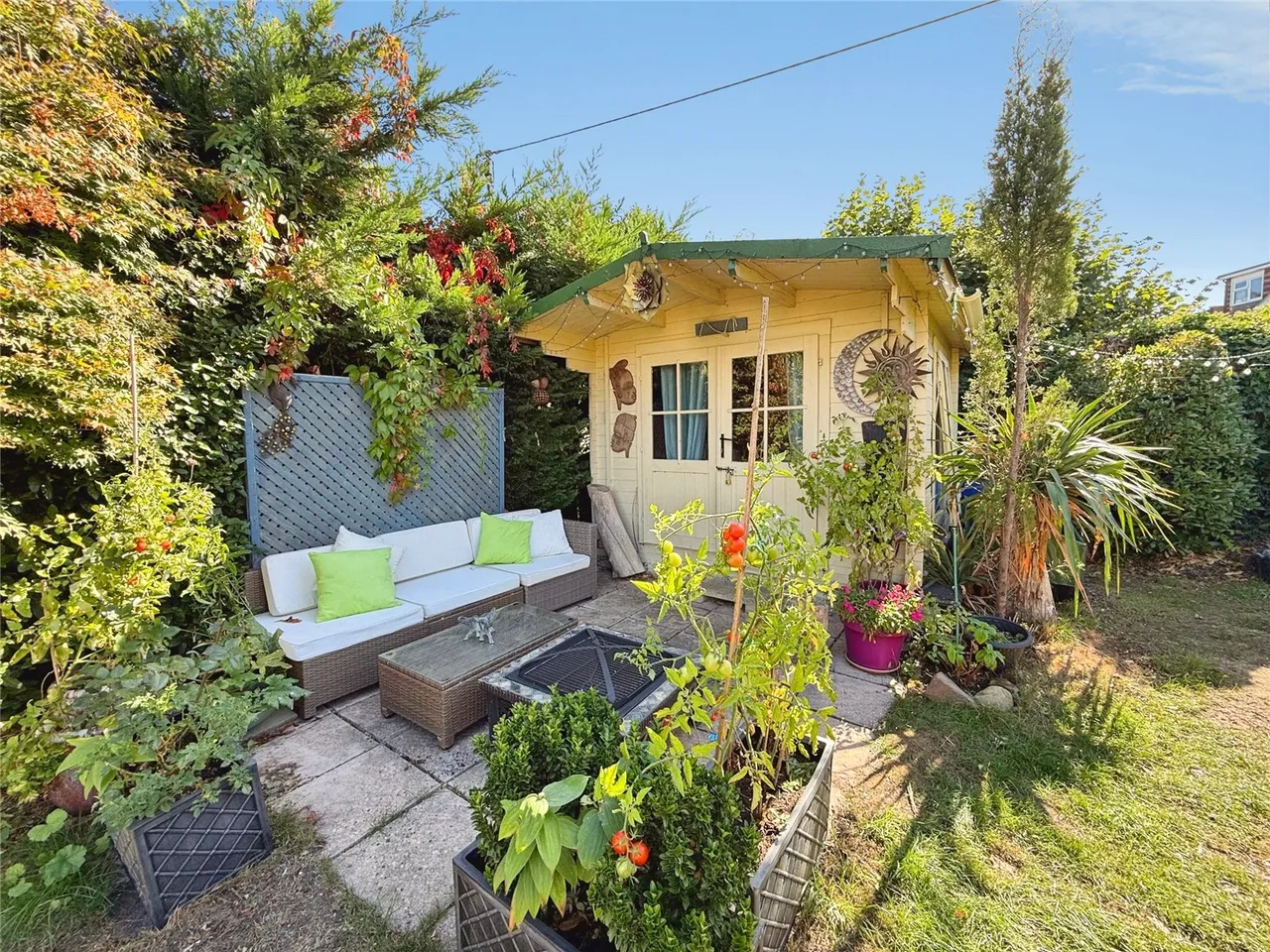 Blackdown Road, Deepcut, GU16, photo 8