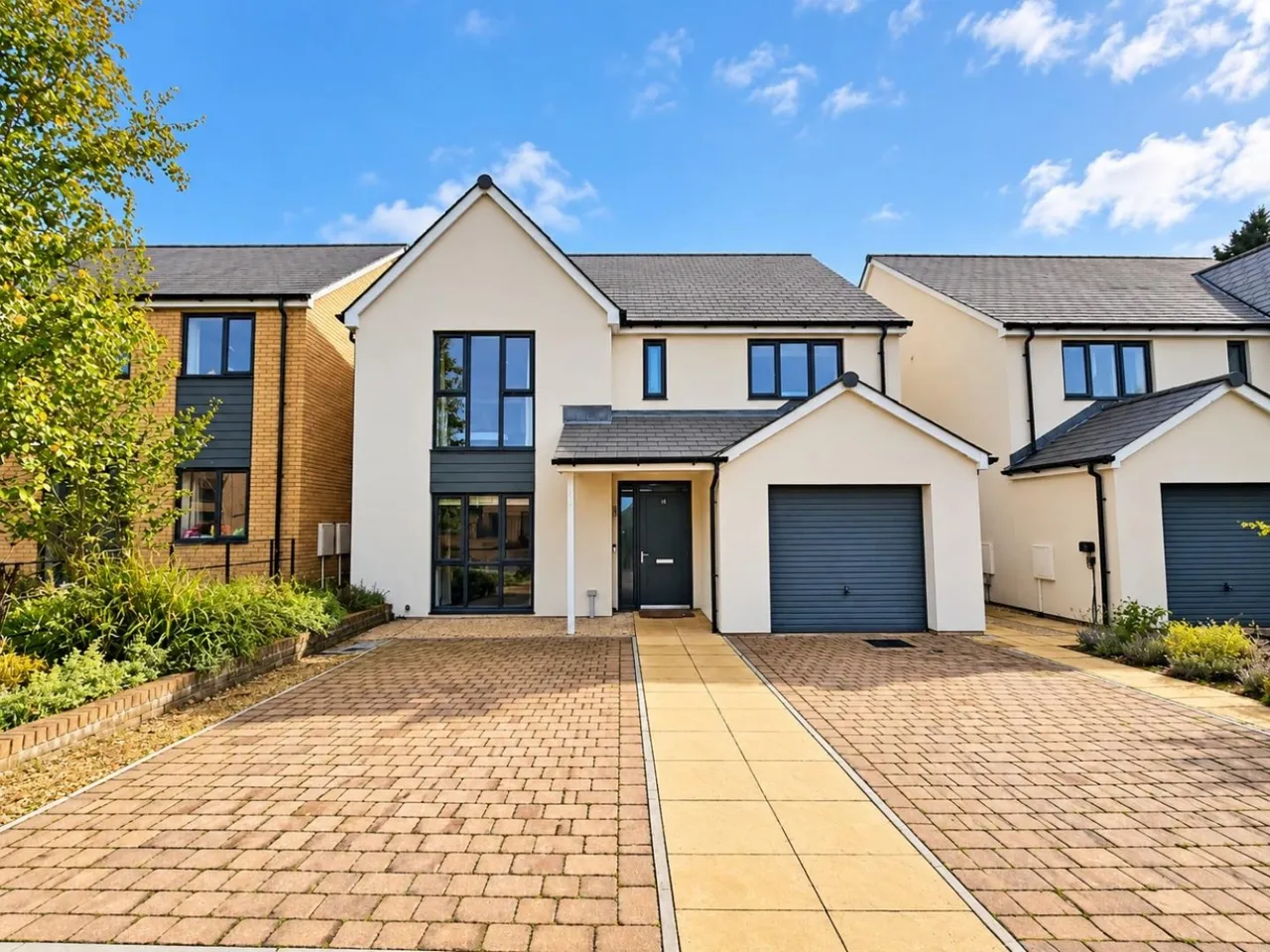 5 bed house for sale, Lister Road, Dursley, GL11