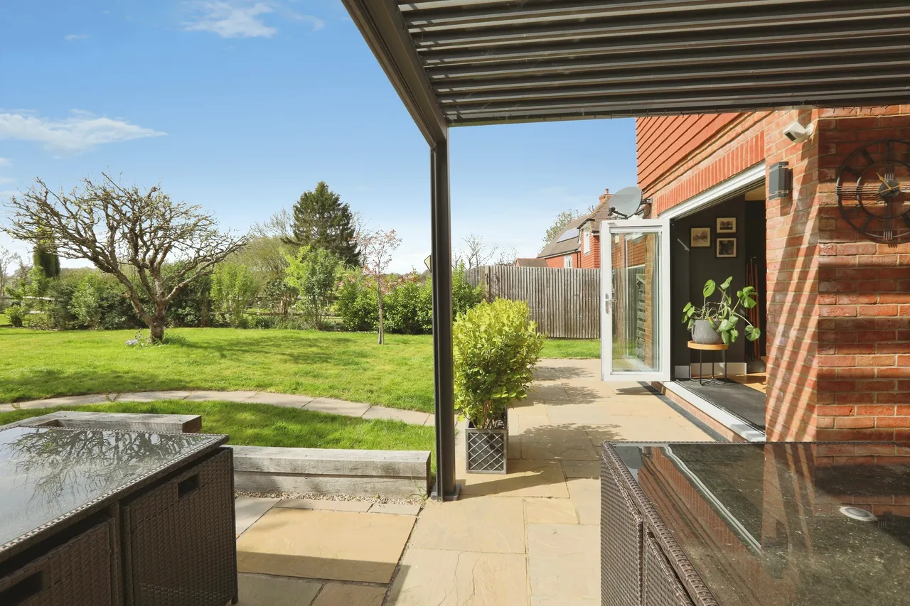 Stick Hill, Edenbridge, TN8, photo 16
