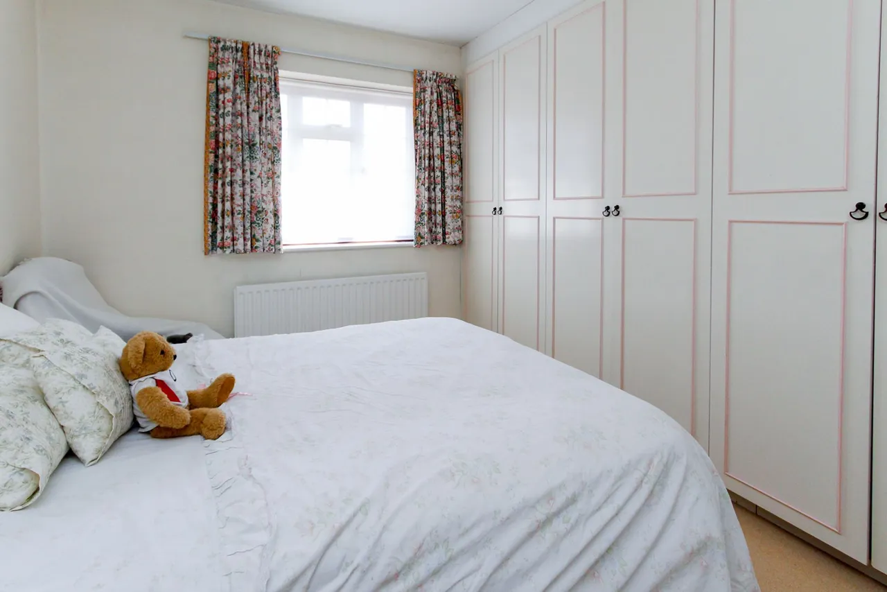 Mowbray Road, Edgware, HA8, photo 12
