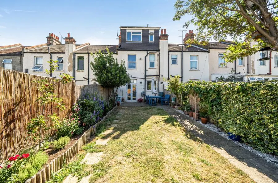 Hainault Avenue, Westcliff-on-Sea, SS0, photo 12