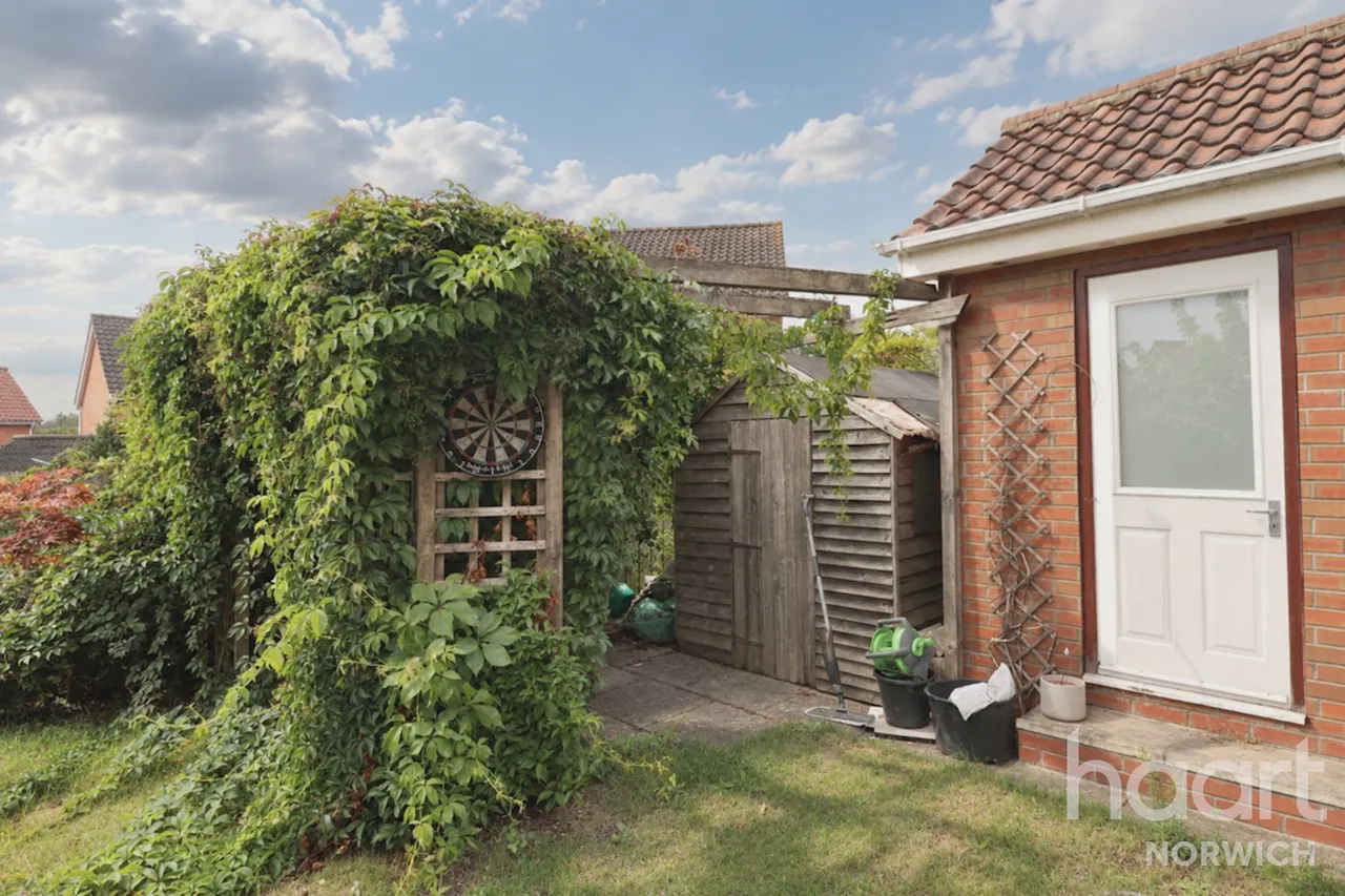 Mardle Street, NR5, photo 17