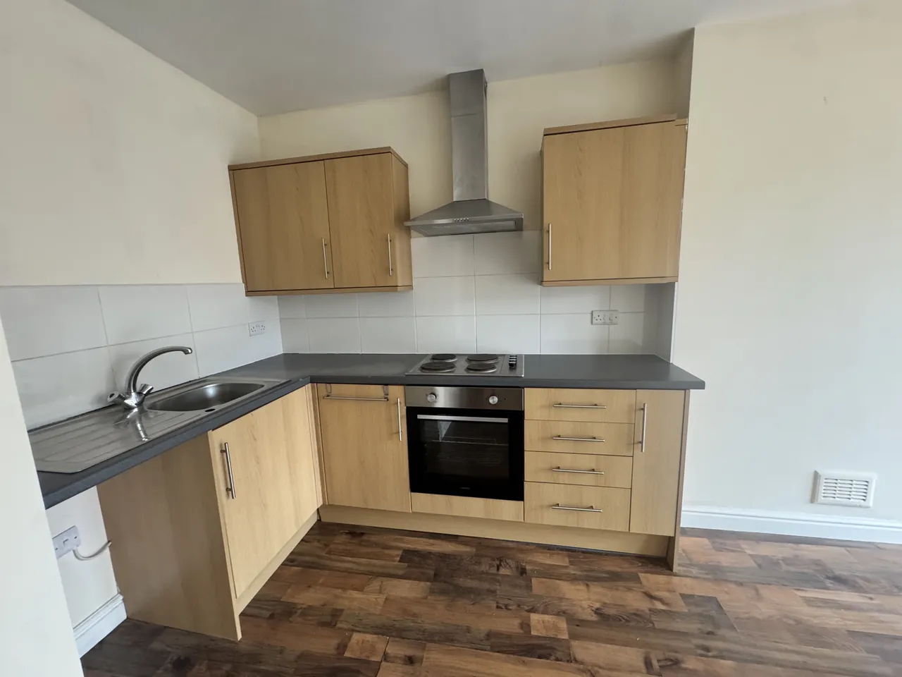 Leeming Street, Mansfield, NG18, photo 3