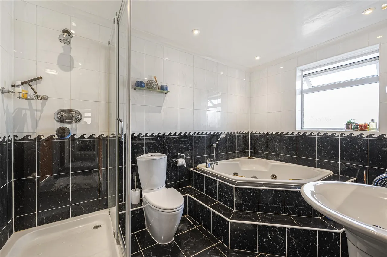 Glynn Road, Peacehaven, photo 8