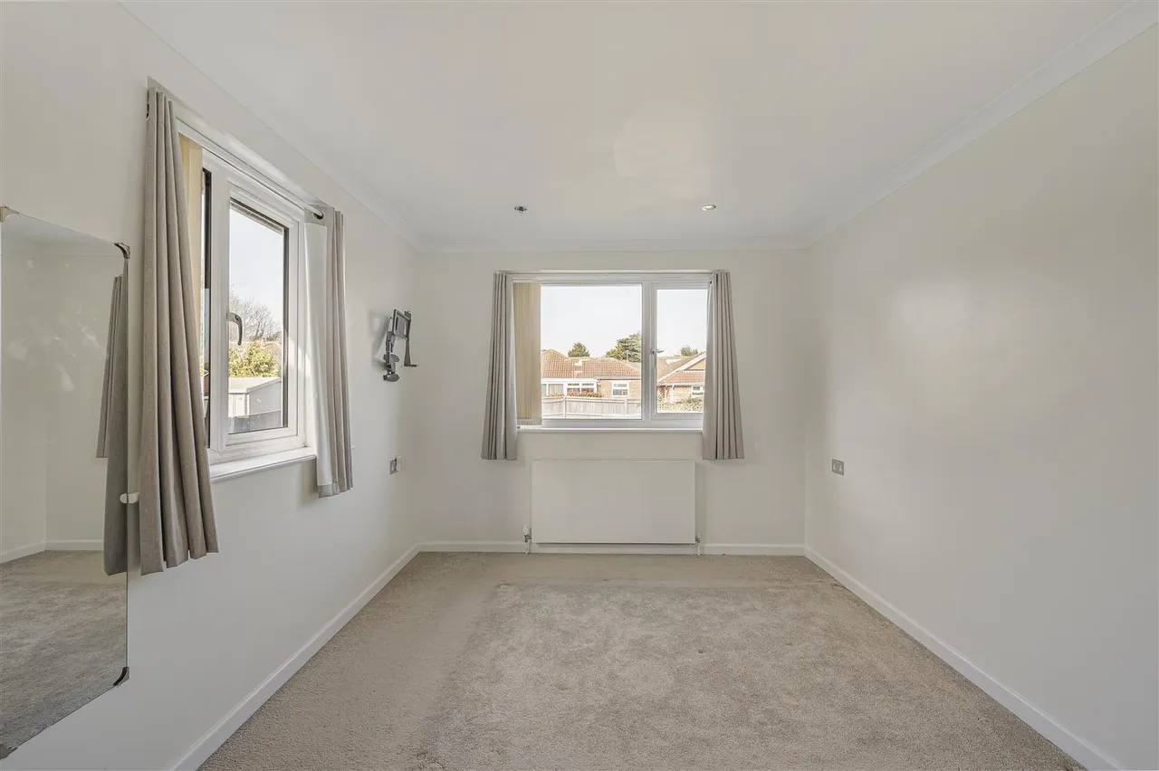 Glynn Road, Peacehaven, photo 21