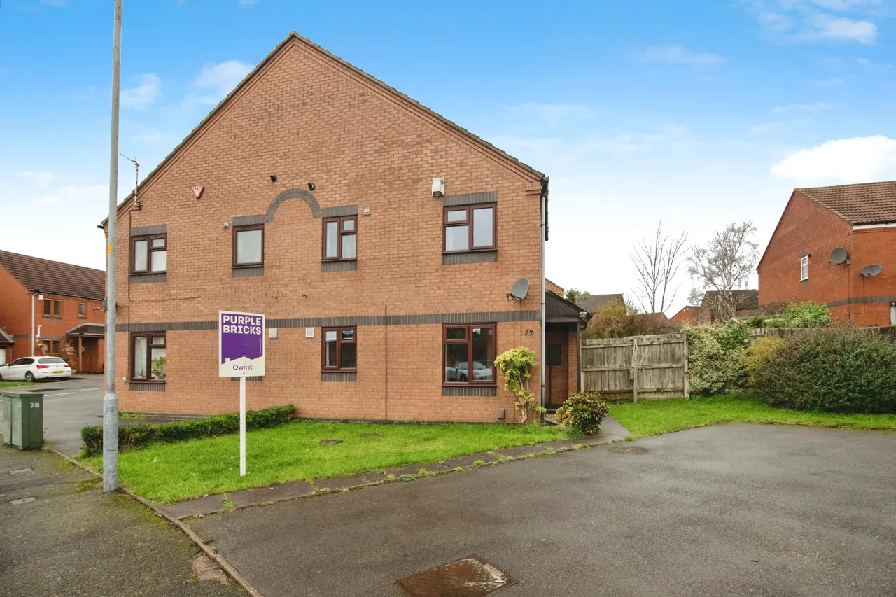 1 bed house for sale — Monins Avenue, Tipton