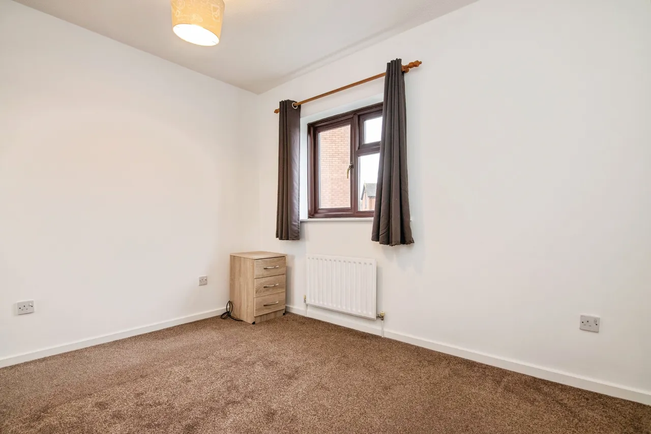 Monins Avenue, Tipton, photo 9