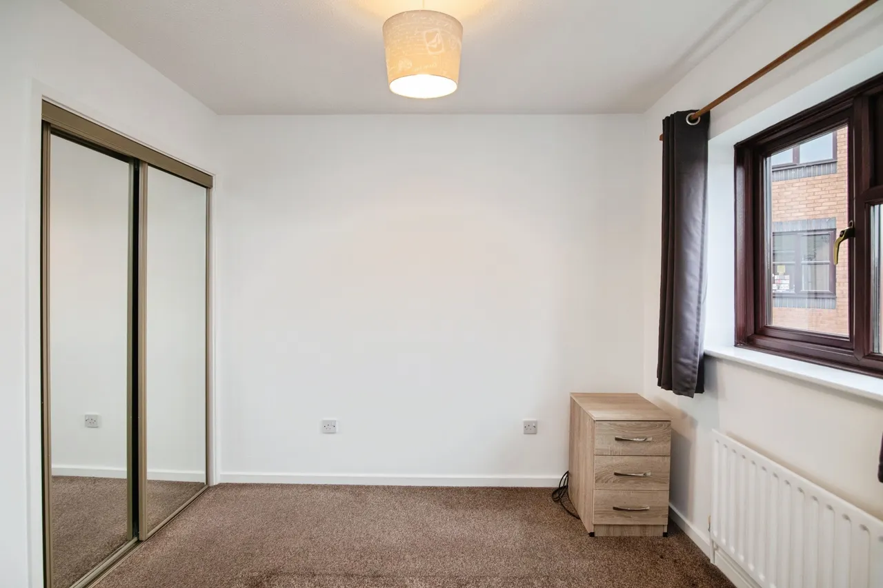 Monins Avenue, Tipton, photo 10