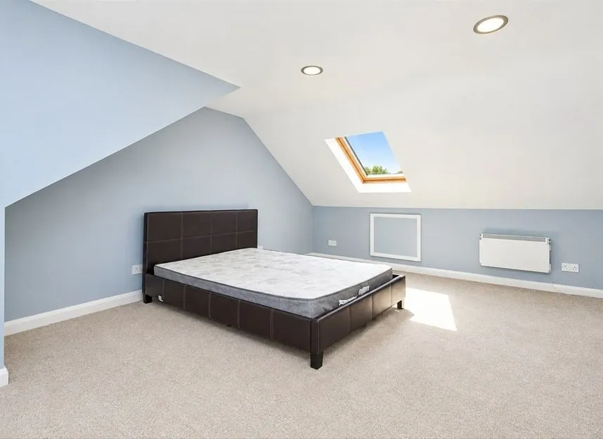 St. Johns Road, Isleworth, TW7, photo 5