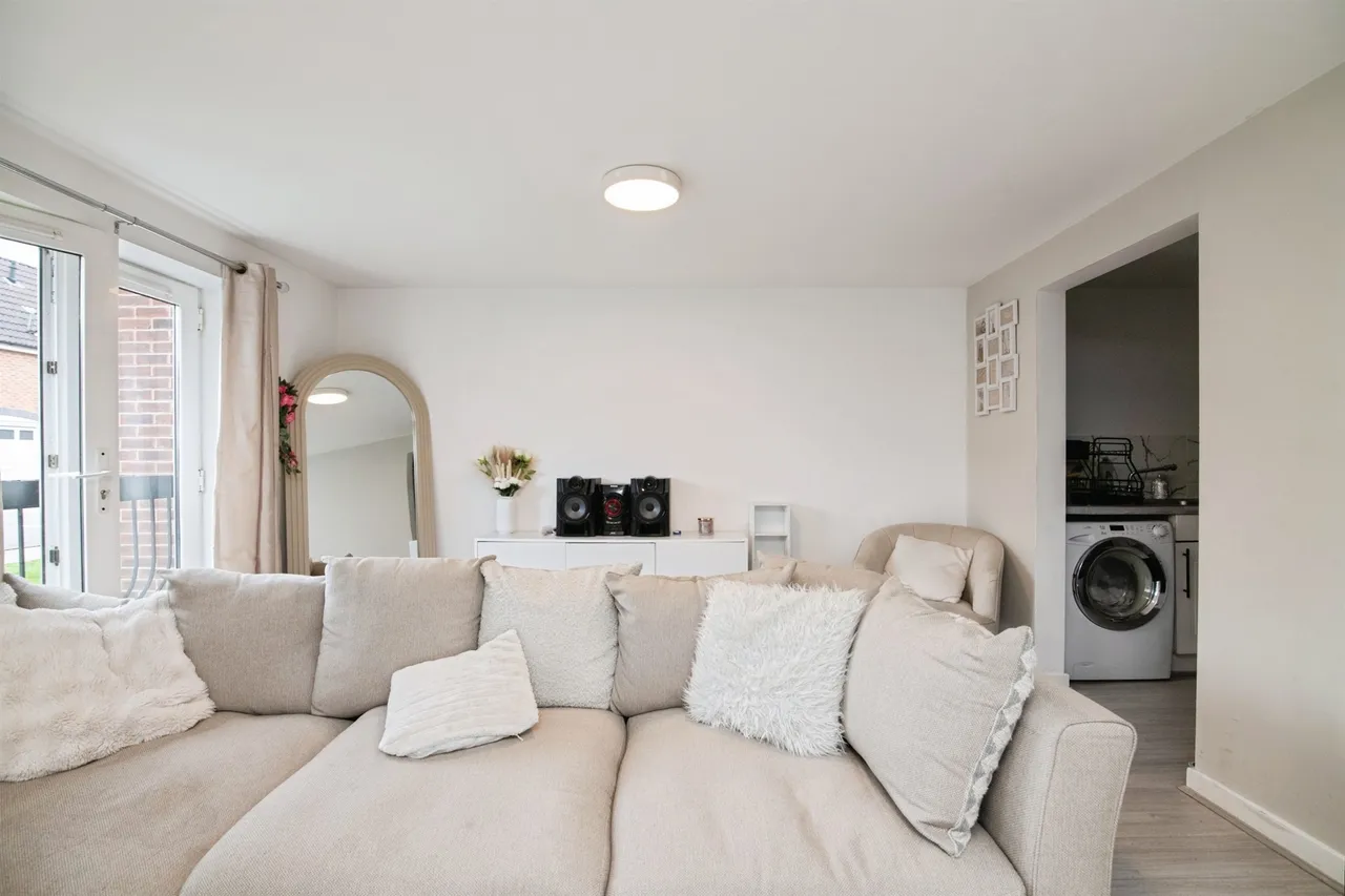 Anchor Drive, Tipton, DY4, photo 7