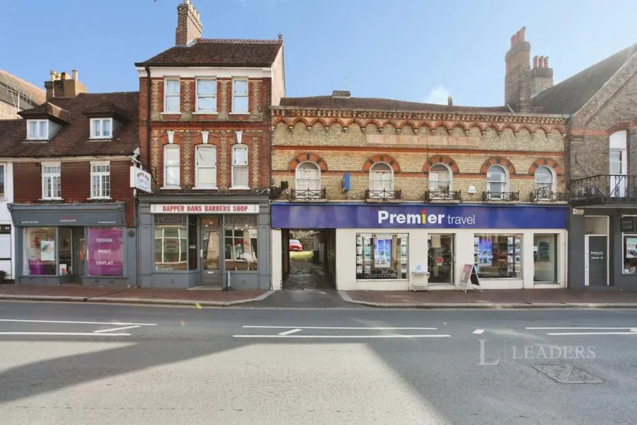 1 bed flat to rent, High Street, Tonbridge, TN9