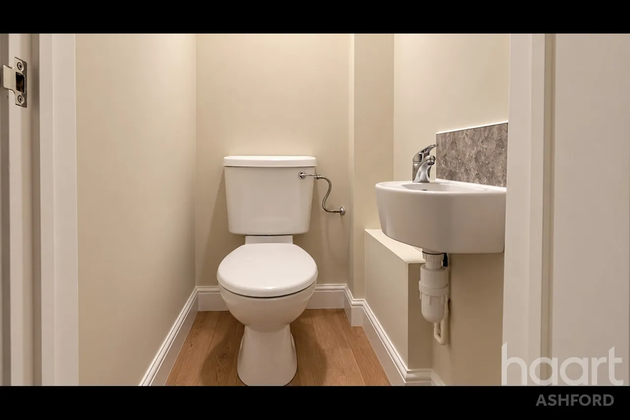 Mead Road, Ashford, TN24, photo 11