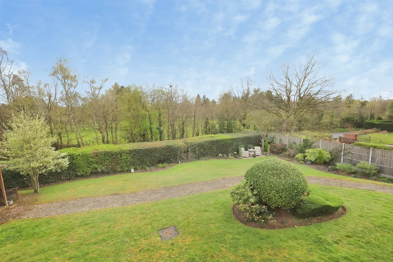 Oldnall Road, Kidderminster, photo 11