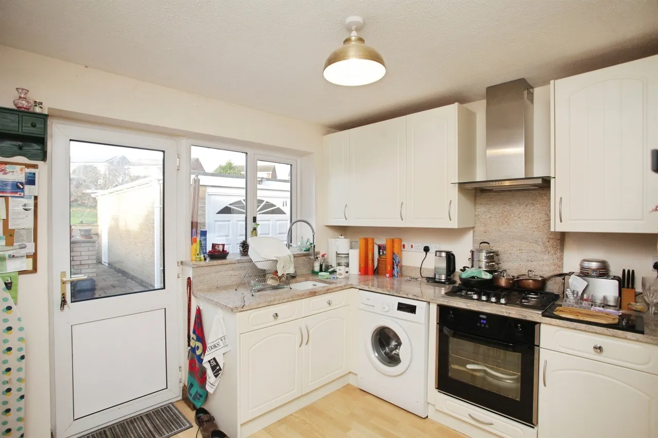 Hawlands, Rugby, CV21, photo 5