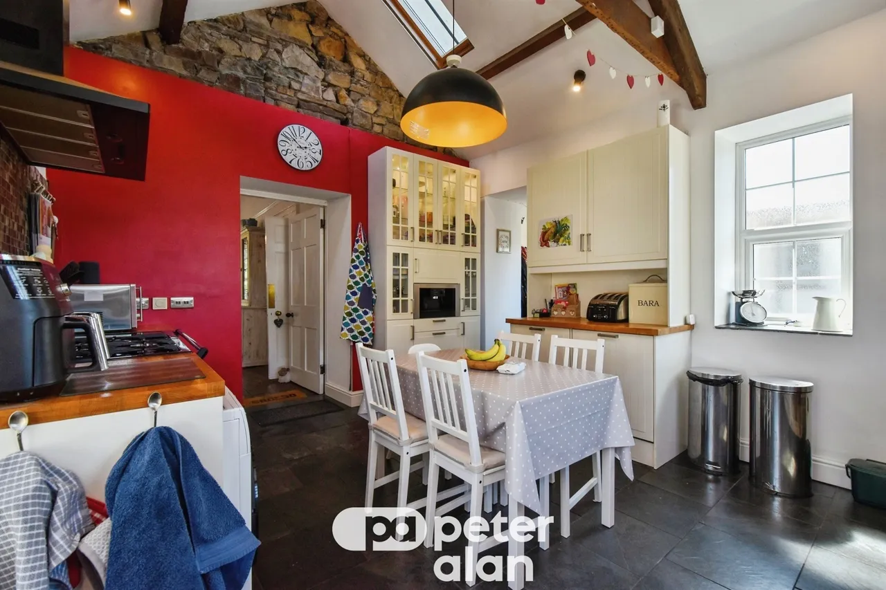 The Lawn Tredegar, NP22, photo 10