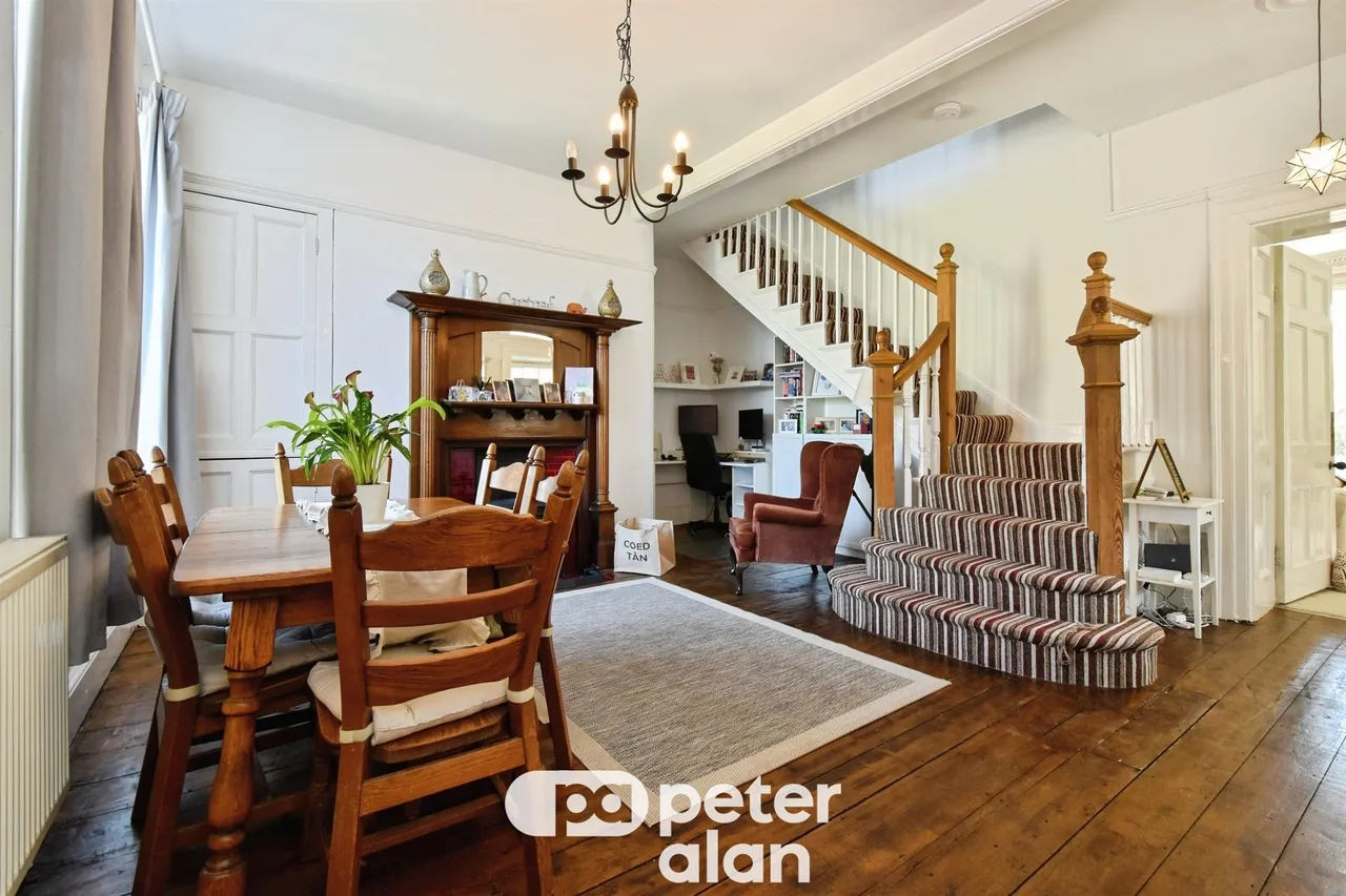 The Lawn Tredegar, NP22, photo 2