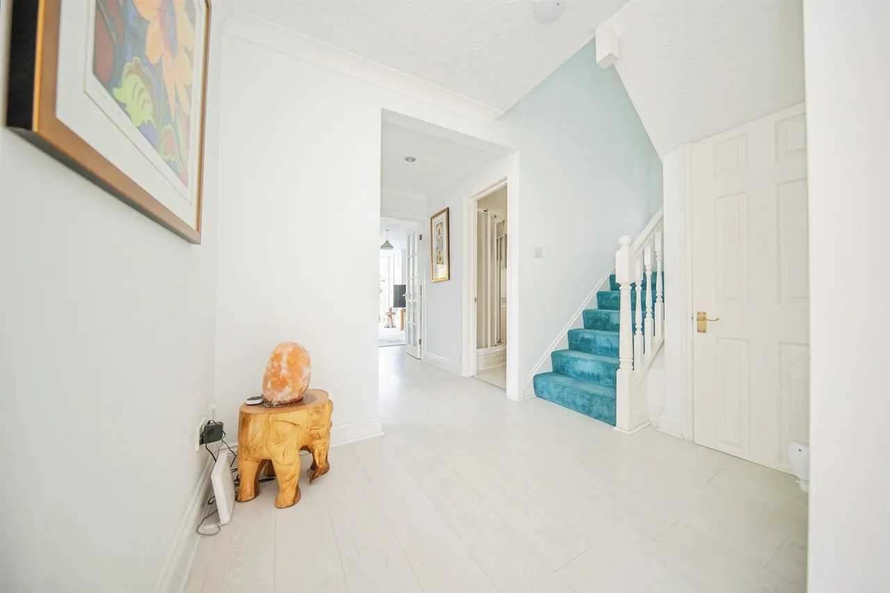 Fairhaven Avenue, West Mersea, CO5, photo 15