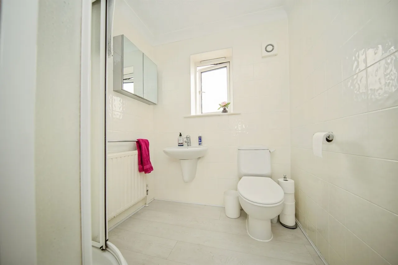 Fairhaven Avenue, West Mersea, CO5, photo 19